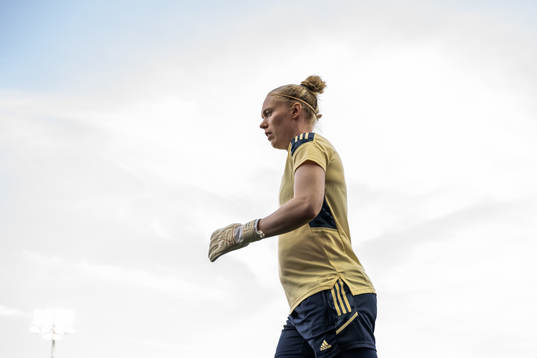 goalkeeper Hedvig Lindahl of the Swedish women's national