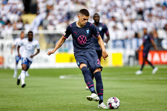 Malmö FFs Dennis Hadzikadunic
