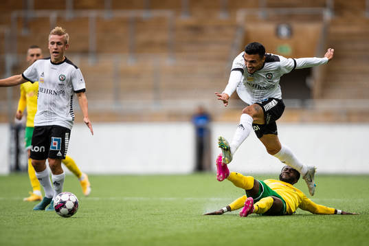 Örebros Ahmed Yasin och Dalkurds Frank Arhin