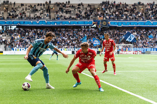 Djurgårdens Gustav Wikheim och Värnamos Albin Lohikangas