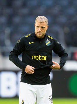s John Guidetti på uppvärmningen