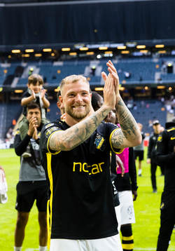 s John Guidetti tackar publiken