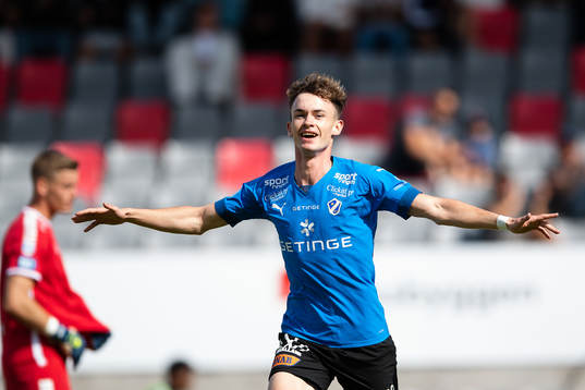 Halmstads Alexander Johansson jublar