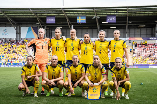 Players of Sweden line up for a team photo