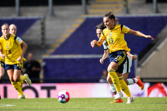 Johanna Rytting Kaneryd of Sweden and Sílvia Rebelo of