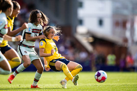 Dolores Silva of Portugal and Kosovare Asllani of Sweden