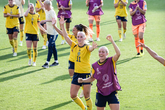 Stina Blackstenius and Magdalena Eriksson of Sweden