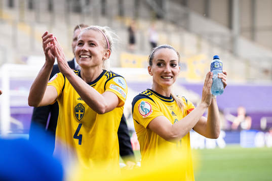 Hanna Glas and Kosovare Asllani of Sweden celebrate