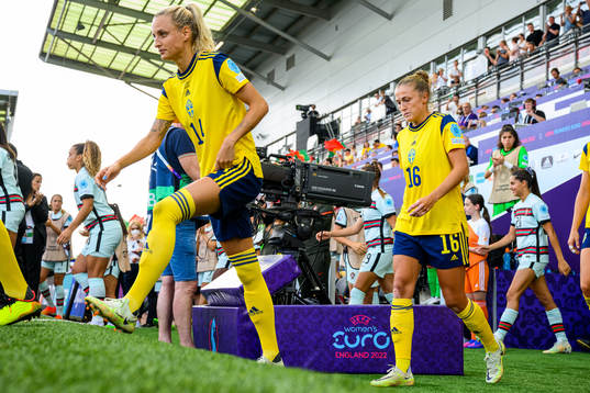 Nathalie Björn and Filippa Angeldahl of Sweden