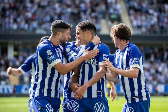 IFK Göteborgs Alexander Jallow jublar eter 1-0
