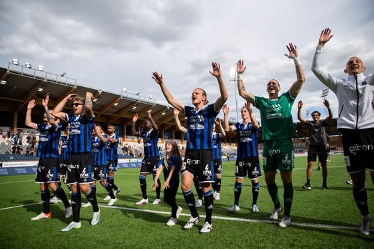 Sirius spelare jublar