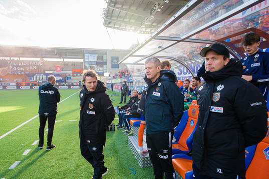 Roger Naustan, assistant coach of Aalesund, and Lars Arne