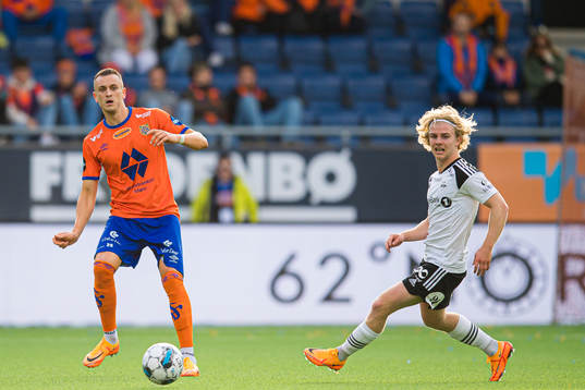 Besim Serbecic of Aalesund and Edvard Sandvik Tagseth of