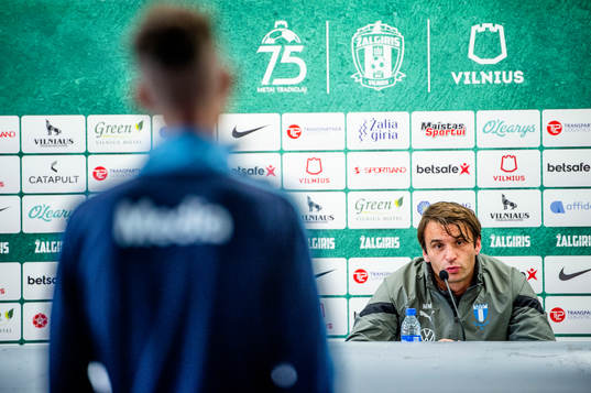 Coach Milos Milojevic