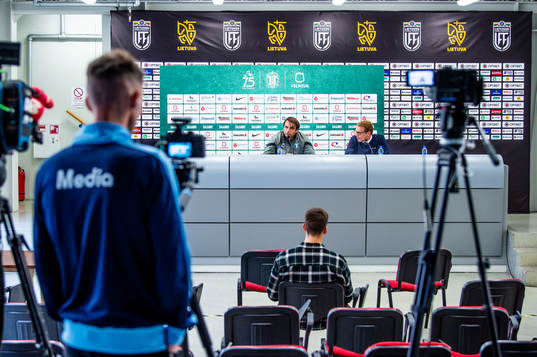 Coach Milos Milojevic