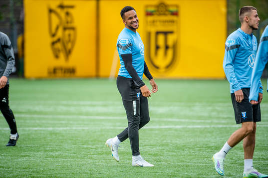 Martin Olsson