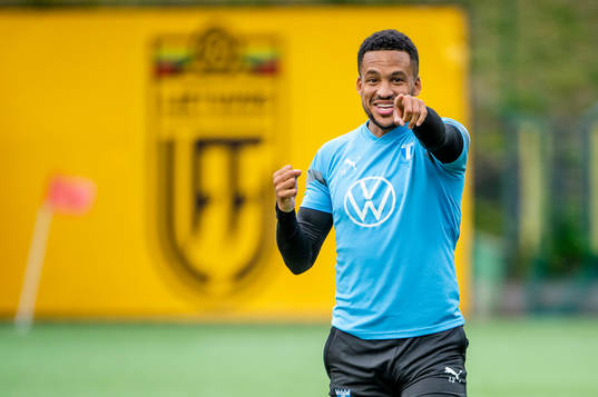 Martin Olsson