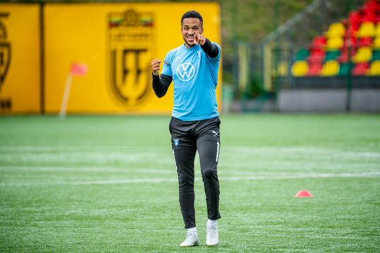 Martin Olsson