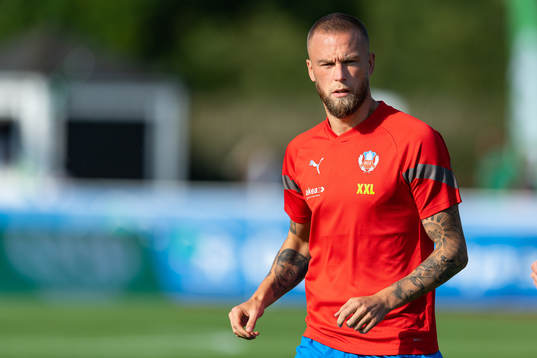 Helsingborgs Alexander Faltsetas före fotbollsmatchen i