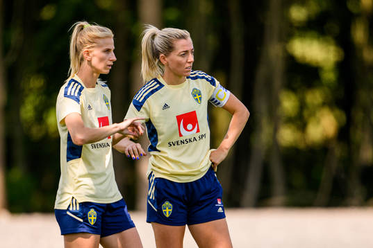 Sofia Jakobsson and Linda Sembrant of the Swedish women's