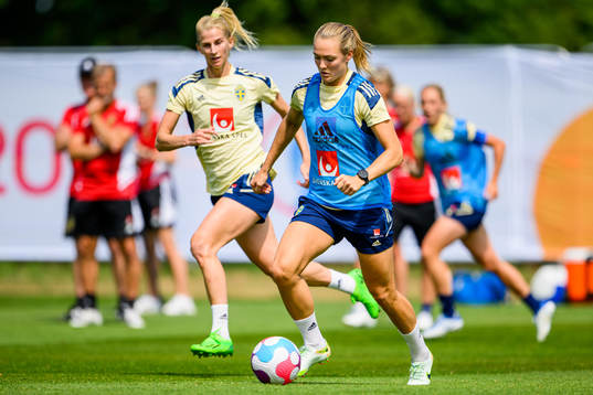 Sofia Jakobsson and Magdalena Eriksson of the Swedish