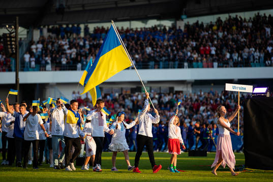 Ukraina