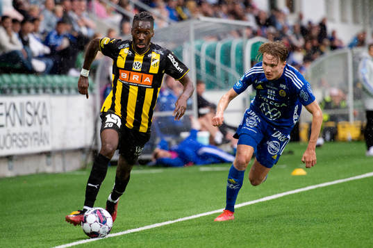 Häckens Blair Sebastian Turgott och GIF Sundsvalls Marcus