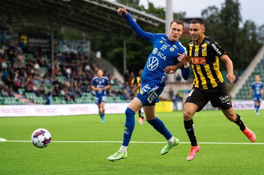 GIF Sundsvalls Niklas Dahlström och Häckens Ali Youssef