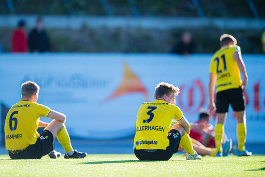 Håkon Butli Hammer and Amund Møllerhagen of Raufoss looks