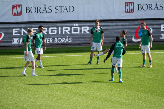 Jönköpings avbytare värmer upp