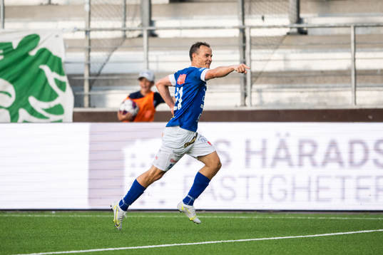 Norrbys Anton Wede jublar