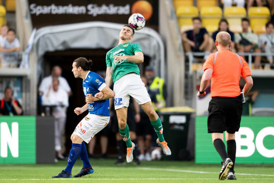 Norrbys Nino Osmanagic och Jönköpings Marko Nikolic