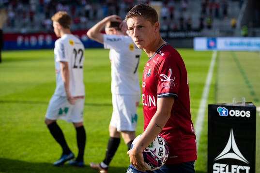 Örgrytes Anton Andreasson innan fotbollsmatchen i