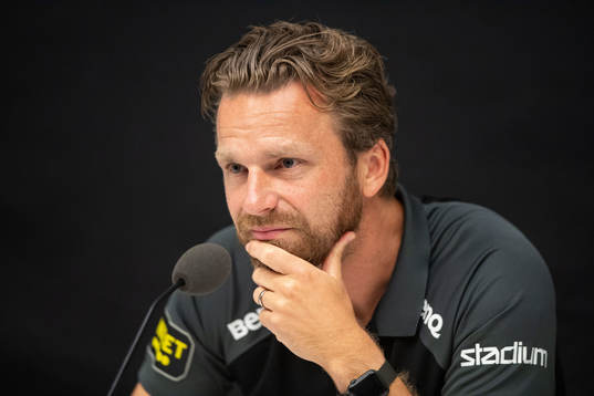 Bartosz Grzelak, head coach of AIK