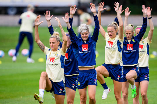 Nathalie Björn, Olivia Schough and Lina Hurtig and
