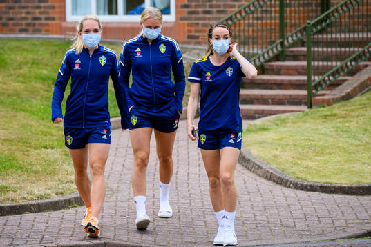 Elin Rubensson, Stina Blackstenius and Kosovare Asllani of