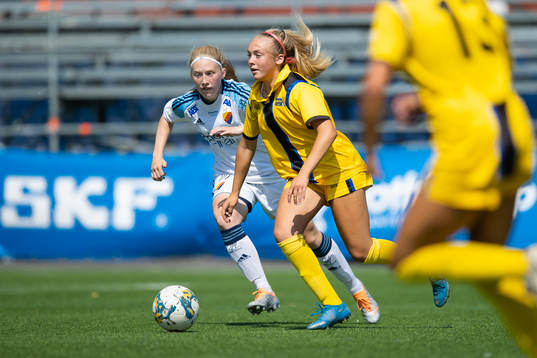 En Norcal spelare med bollen