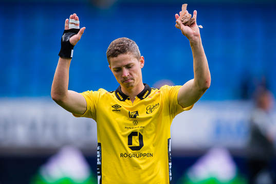 André Ibsen Rømer of Elfsborg looks dejected