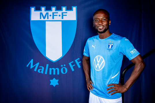 Malmö FF presenterar Mohamed Buya Turay som ny spelare