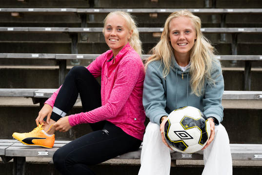 Längdhopperskan Tilde Johansson och hennes syster Molly