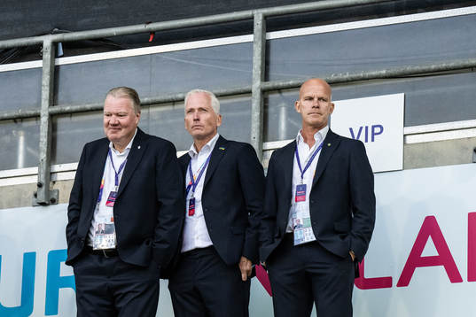 Karl-Erik Nilsson, president, Håkan Sjöstrand, general