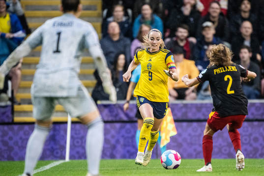 Kosovare Asllani of Sweden