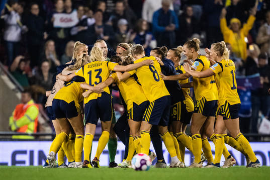 Players of Sweden celebrate