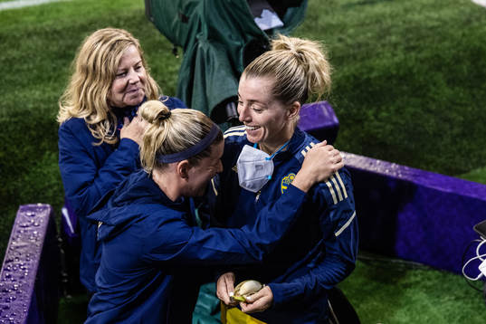 Olivia Schough and Linda Sembrant of Sweden celebrate