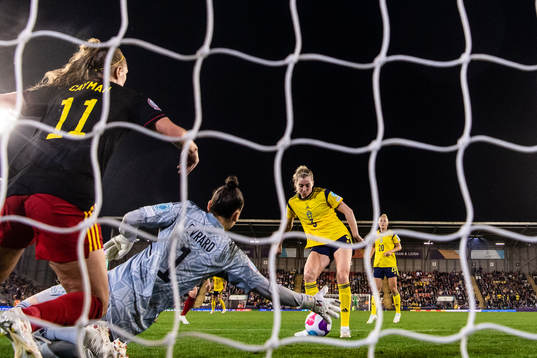 Linda Sembrant of Sweden scores 1-0