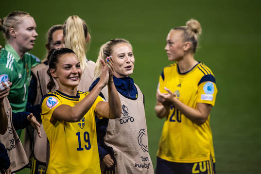 Johanna Rytting Kaneryd and Rebecka Blomqvist of Sweden
