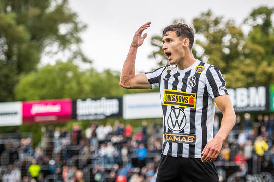 Landskronas Camil Jebara reagerar