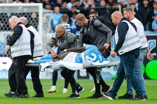 Malmö FFs Mahame Siby får vård