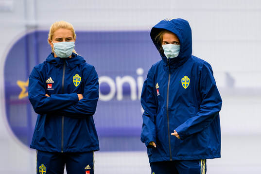 Amanda Nilden and Filippa Angeldahl of the Swedish women's