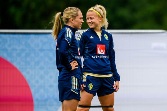 Elin Rubensson and Hanna Glas of the Swedish women's